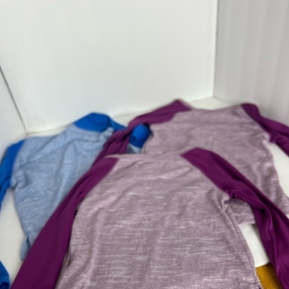 OLD NAVY ACTIVE GIRLS TEE LONG SLEEVE - Picture 7 of 16